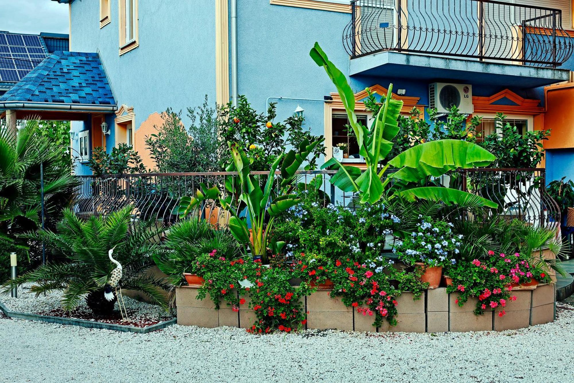 Vintiamo Apartmanok Egerszalók Exterior foto